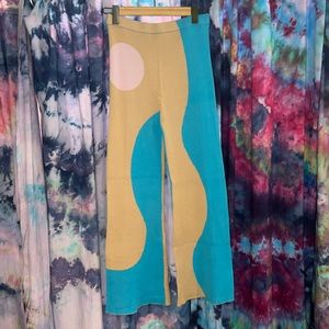 NWOT Sunrise Raw Edge Pant: Bubble O'Bill - Arthur